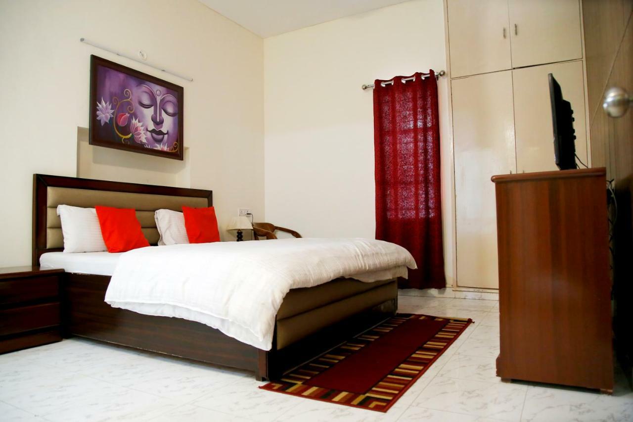Maplewood Guest House, Neeti Bagh, New Delhiit Is A Boutiqu Guest House - Room 5 Exterior foto