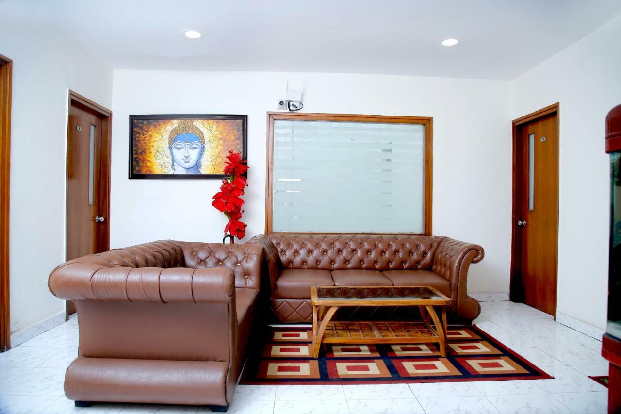 Maplewood Guest House, Neeti Bagh, New Delhiit Is A Boutiqu Guest House - Room 5 Exterior foto